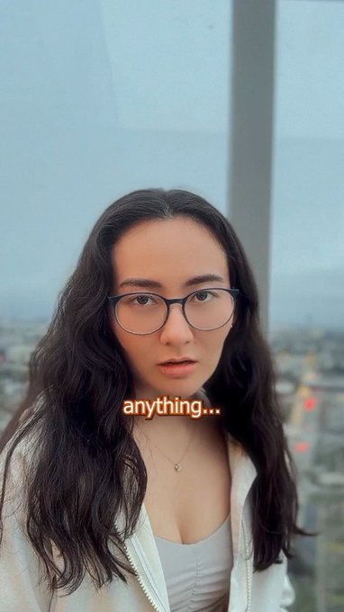 Girl talk with @karinerino ? https://t.co/aAIEfFHP2G