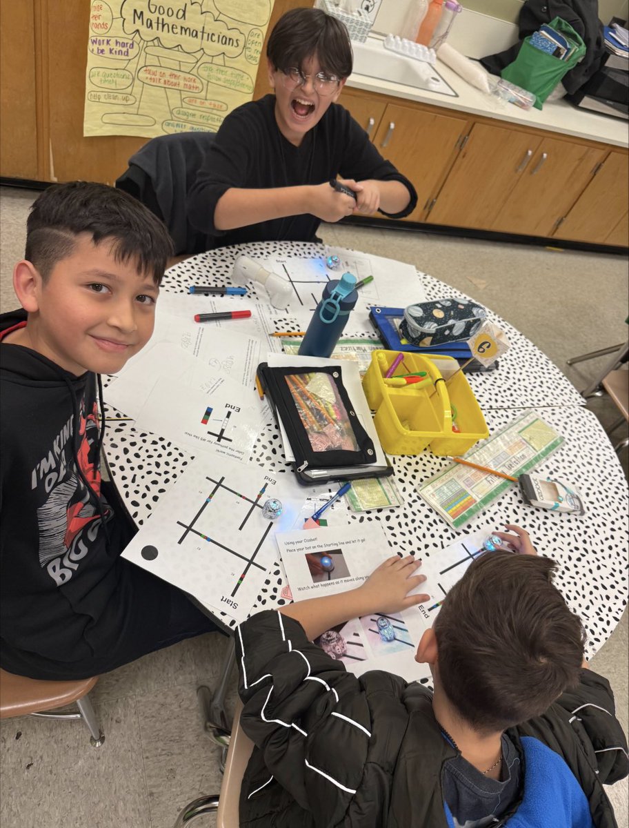 kellprice14's tweet image. Some pretty awesome things happening in Mrs. Noll’s math class today @Sandalwood_BCPS. Students were rounding decimals and using @Ozobot to create code once they got the math problems correct. #crosscurricular #engaged #smallgroupinstruction
