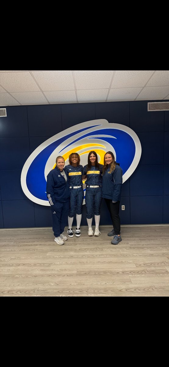 Kyla Head tweet media