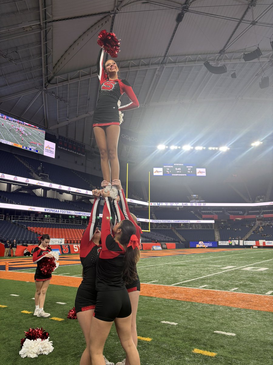 CheerSomers's tweet photo. And that’s a wrap on our fall season! Congratulations to @SomersFootball on a great season and another state championship!🏈 
Next stop: winter season 📣 https://t.co/bZc34zlHwL