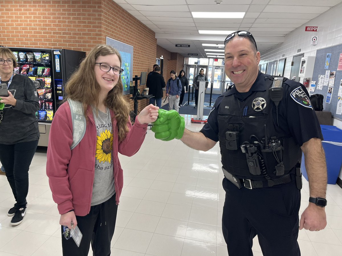 Frank Mirandola (@frankmirandola) on Twitter photo Big Blue Friday celebrating <a href="/FoldsofHonor/">Folds of Honor</a> with a <a href="/KnightsofPHS/">Prospect High School</a> donation of $10,000 & Fist Bump Friday with the <a href="/MountProspectPD/">MountProspectPolice</a>
#EveryKnight Big Blue Friday celebrating <a href="/FoldsofHonor/">Folds of Honor</a> with a <a href="/KnightsofPHS/">Prospect High School</a> donation of $10,000 & Fist Bump Friday with the <a href="/MountProspectPD/">MountProspectPolice</a>
#EveryKnight