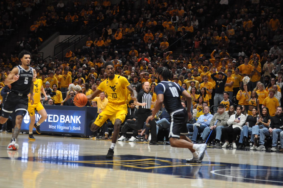 FINAL: West Virginia 73, Georgetown 60

WVU (6-2) scored 16 straight points in the second half after trailing 43-39.

Javon Small with a game-high 26 points in the win. Tucker DeVries adds 15, including 13 in the second half.

Jayden Epps led Georgetown (7-2) with 17 points.