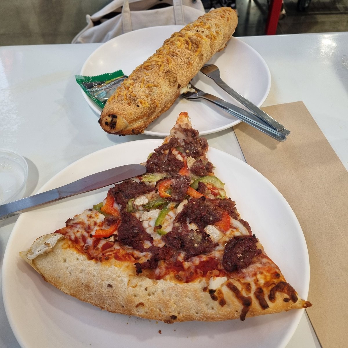 맛점하세요
늘 옳은 코스트코 피자입니다 ㅋㅋ