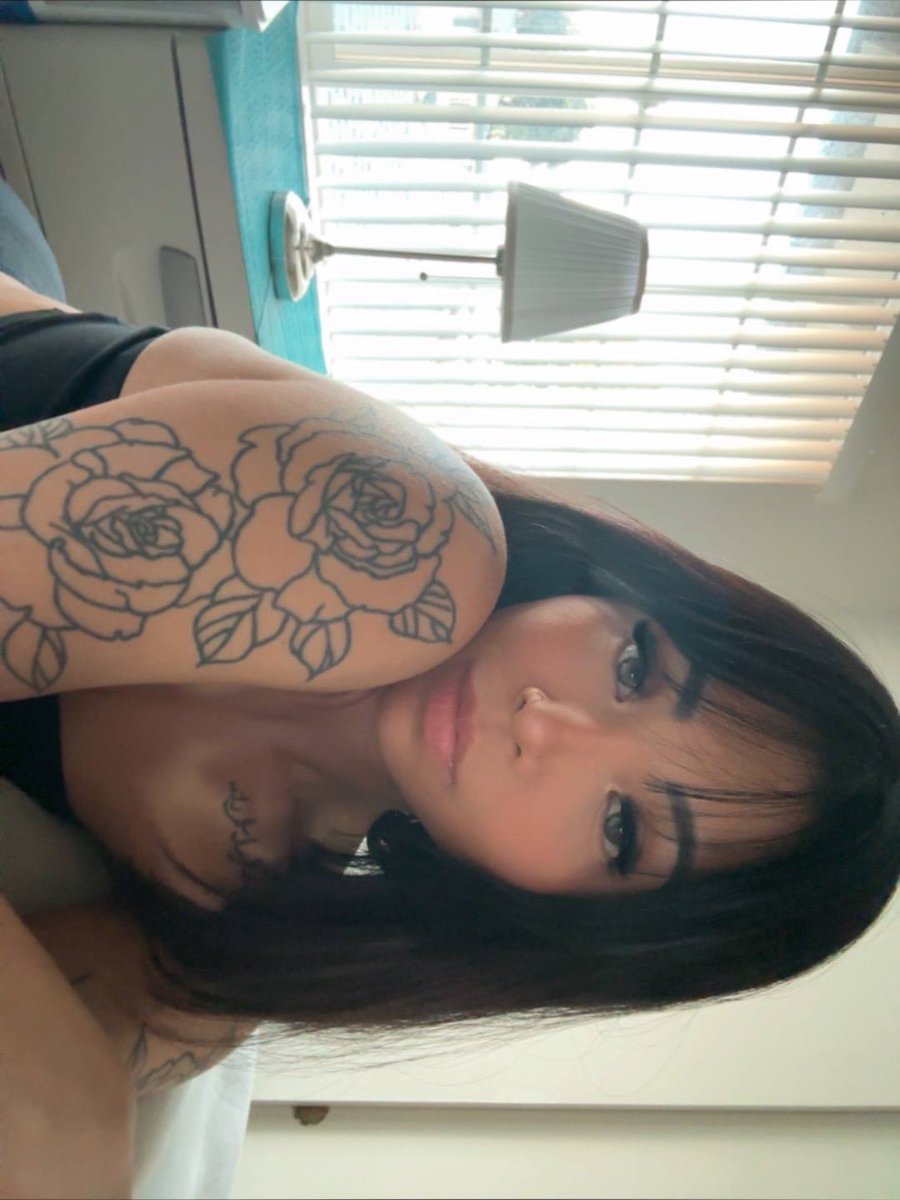 xoprmv's tweet photo. another day, another #selfie #bayarea #skims 

missing thy gym during vacation. https://t.co/sAUTkLE4yn