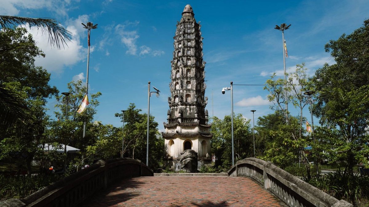 AsiaKingTravel's tweet image. Mini circuit à #NamDinh 2 jours : Découvrez la tranquille province de Nam Dinh, ses #villages traditionnels, #pagodes anciennes et saveurs authentiques du #Vietnam 
#offthebeatentrack #voyage_au_vietnam #countryside 
----------------
asiakingtravel.fr/tour/mini-circ…