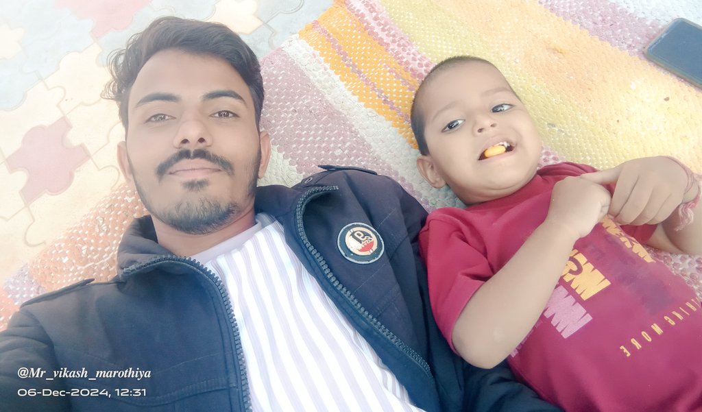 vikas_kmt's tweet photo. उड़ने दो परिंदों को अभी शोख़ हवा में
फिर लौट के बचपन के ज़माने नहीं आते
#❤️
#Pushpa2TheRule https://t.co/nqFyTiv8td