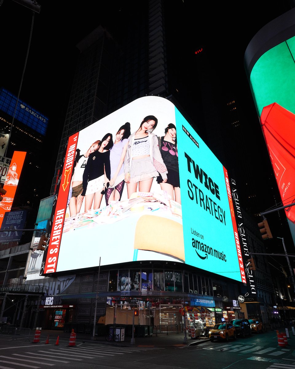 JYPETWICE's tweet photo. Thank you so much @amazonmusic for support!
Still vibing from TWICE’s performance at Amazon Music Live? Keep the moment alive by streaming TWICE's new album ‘STRATEGY’ on Amazon Music now!

🩵 https://t.co/oGVlwn7Ht8

#TWICE #트와이스 #STRATEGY @theestallion #MEGANTHEESTALLION
#AmazonMusic
