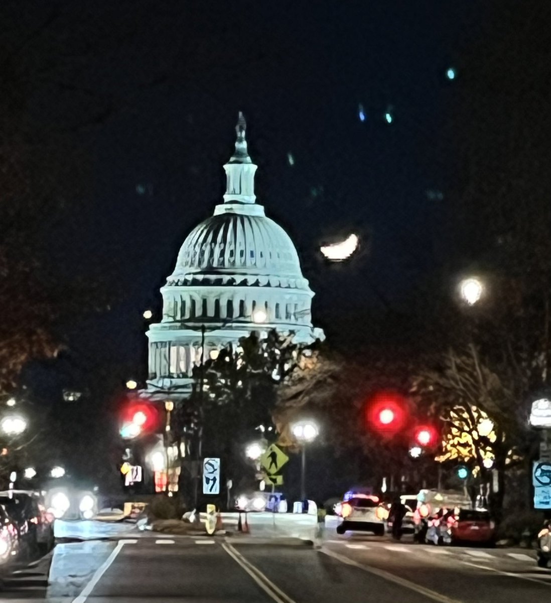 great week in DC. 

as you can see, moon is imminent.