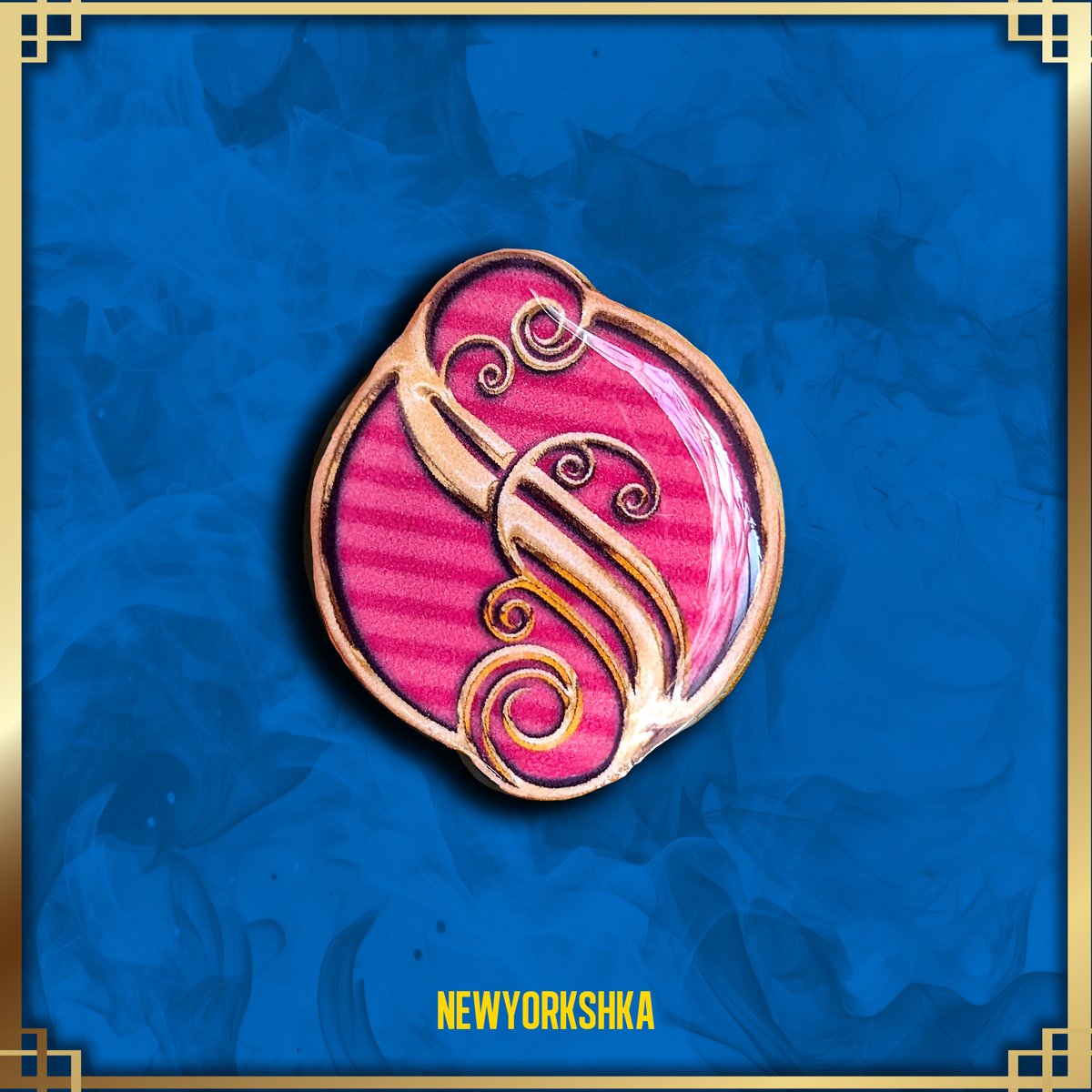 Newyorkshka's tweet photo. Just a little something to increase your #Popular levels 🫧🧹🩷💚
New #Wicked inspired #Shiz emblem pins. Handmade
https://t.co/AEQXAlhV0I
#newyorkshka #pin #shizuniversity #glinda #elphaba #cynthiaerivo #arianagrande #gay #illustration #digitalart #nyshka #newyorkrealness https://t.co/lbJ9XUeOy2