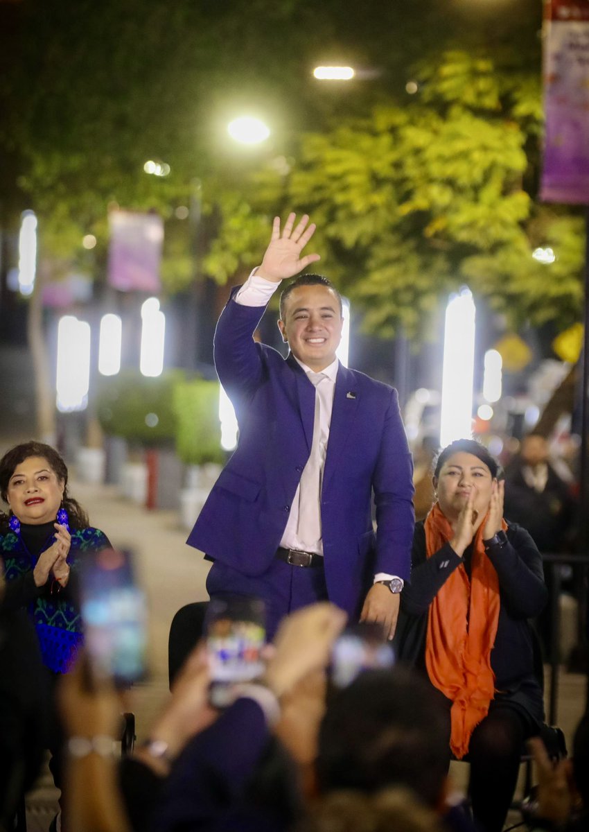 yancolozano's tweet photo. 📢 Hoy en GAM hicimos historia junto a nuestra Jefa de Gobierno, Clara Brugada.

Inauguramos el primer Camino Mujeres Libres y Seguras para @TuAlcaldiaGAM, transformando la emblemática Calzada de Guadalupe en uno de los corredores más iluminados de la CDMX.

#GAMLateConFuerza❤️ https://t.co/tMkekmF8pR