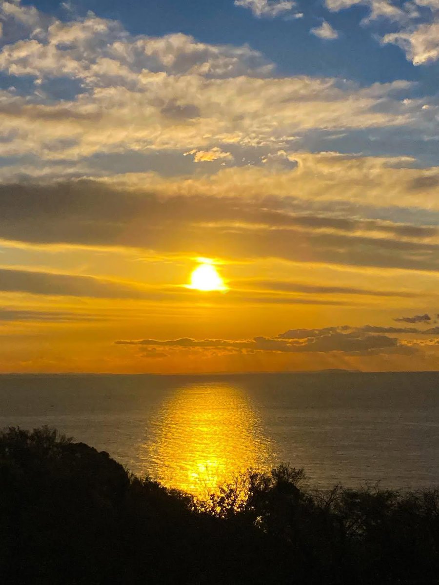 Asalam O Alikum 🌿
Good morning🌞 x family🌅