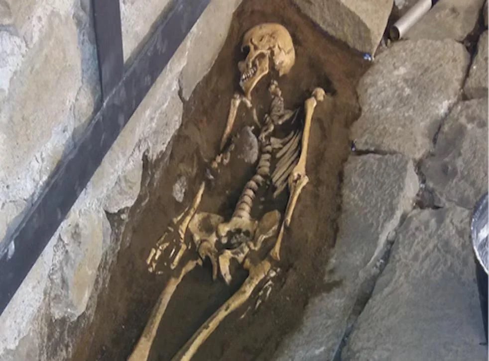 JulesDiner's tweet image. A McDonald&apos;s in Frattocchie, Italy has an actual skeleton on display because it was cannot be moved. 

It’s called McMento Mori. 
#FuneralHumor