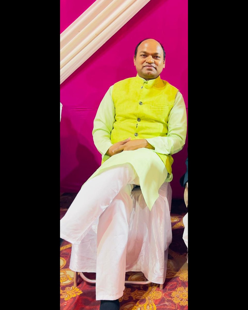 devIRPS's tweet image. Good morning from Delhi #devirps #devendrakumarirps #safar