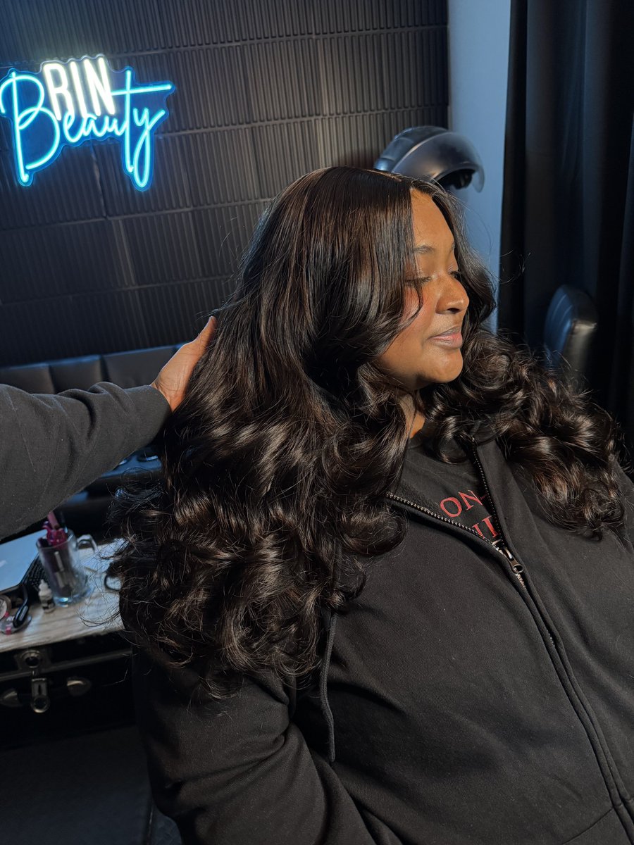 TerrinStephens's tweet photo. Greensboro NC 🩵
Follow @rinbeautyx on IG
#ncat #wssu #greensborohairstylist https://t.co/n10qEWH2Er