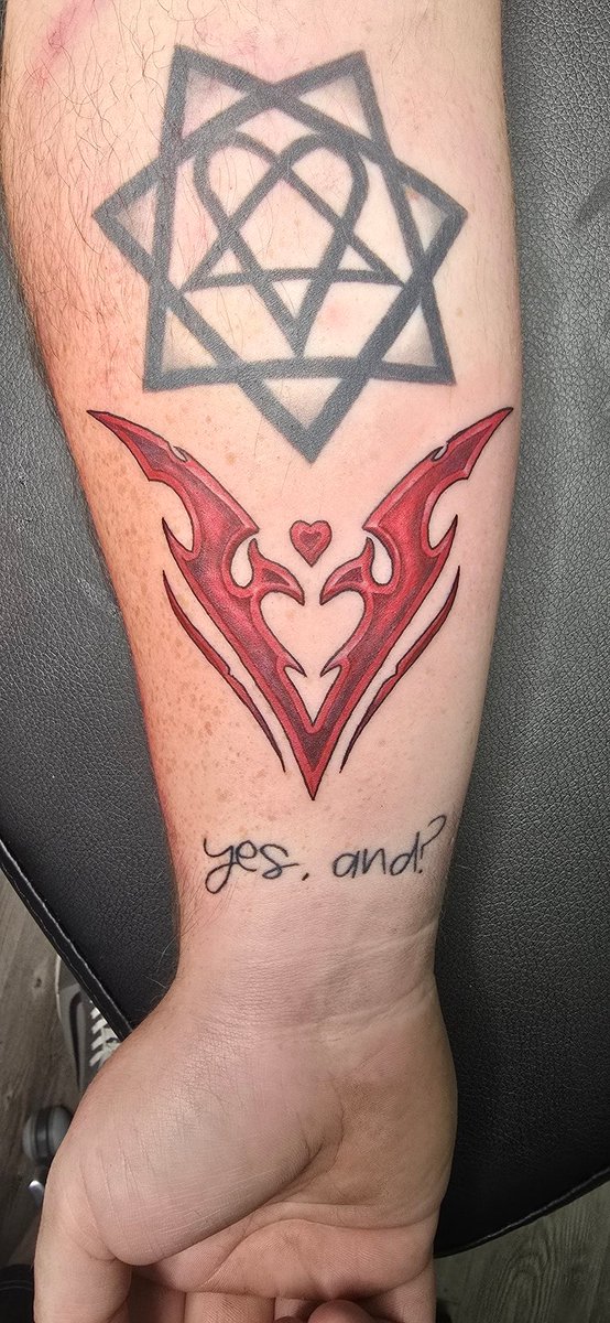 GKZimm's tweet photo. Officially have a @vana__nz tattoo!

#tattoo #tattoos #Ink #VANA https://t.co/GmJA0WZLyY
