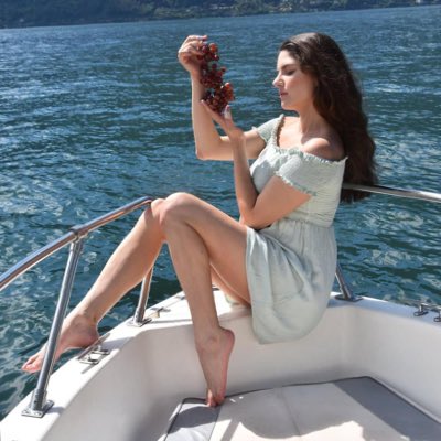 Francesca DiCaprio tweet media
