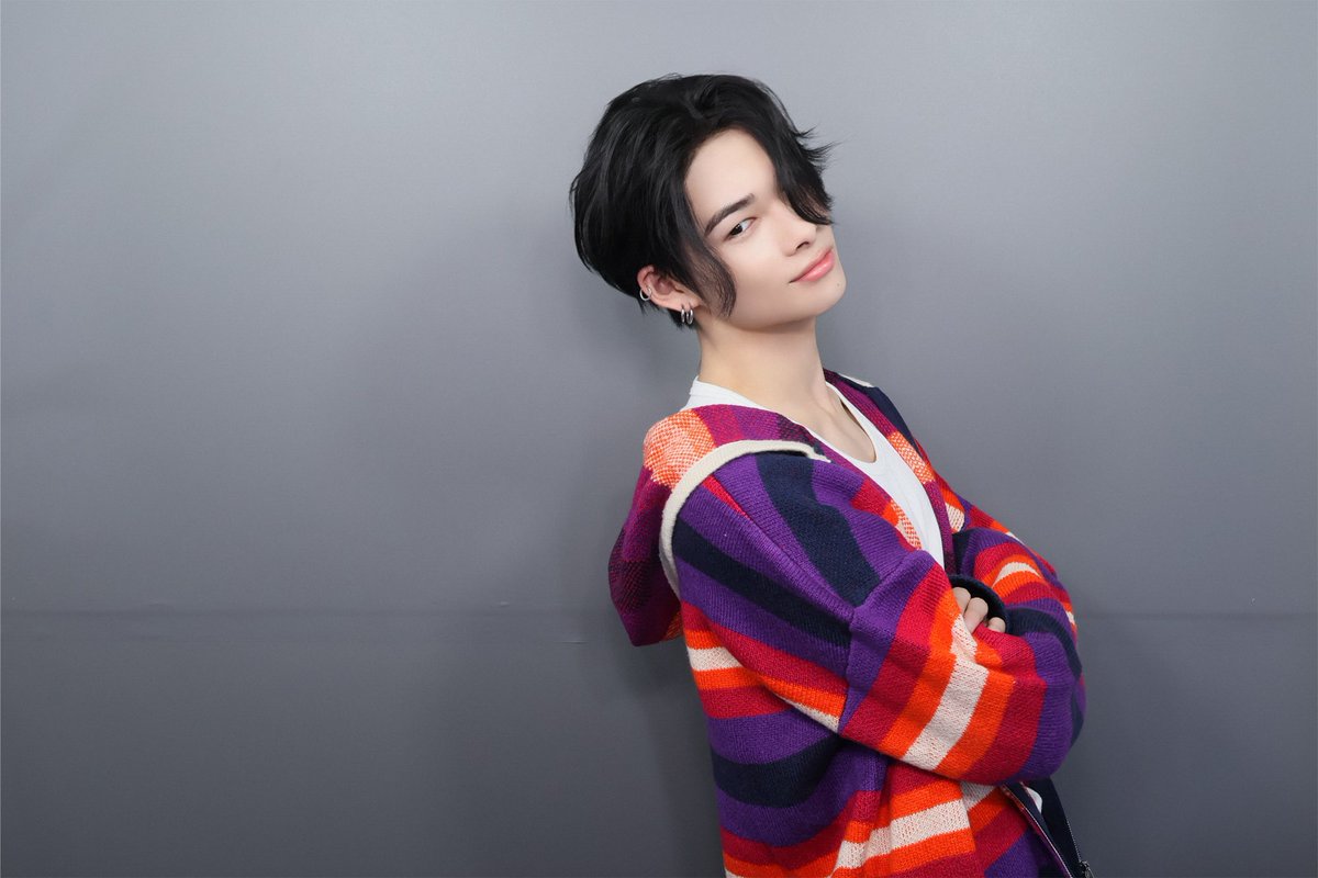 ENHYPEN's tweet photo. [PHOTOISM_Behind] 📸

B CUT 더보기🍀

#ENHYPEN4thAnniversary
#엔절 #ENHYPEN #엔하이픈
#NI_KI #니키
#PHOTOISM_BEHIND https://t.co/ByDZ4JEGng