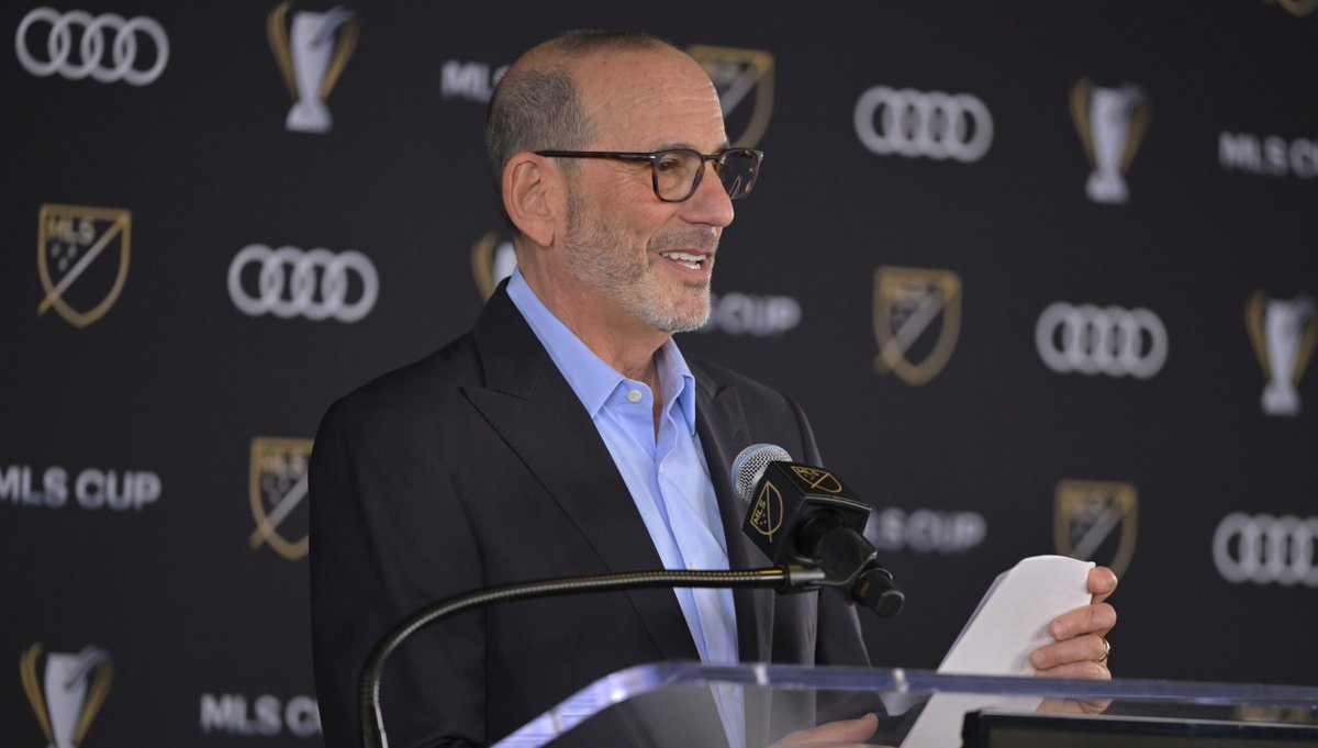 FrontRowSoccer's tweet photo. A POSSIBLE HISTORIC CHANGE: Garber says MLS mulls switching to traditional world-wide soccer schedule - https://t.co/KXIoxIf3HQ https://t.co/eA39ze5plE