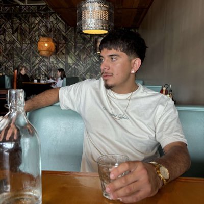 ElijahSalas20's tweet photo. #NewProfilePic https://t.co/pZ3XmGJNtT