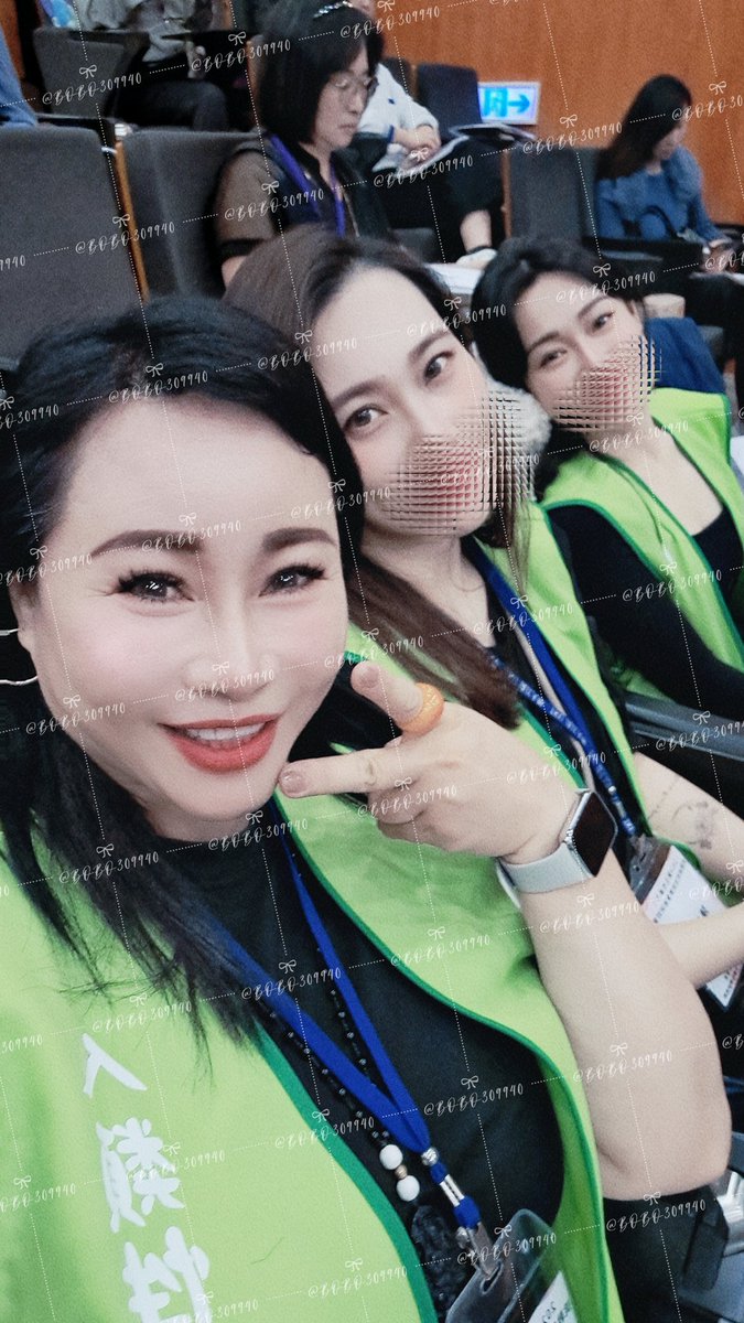 #假日也不得閒～今明兩天也是滿滿的課程和分享會
#數位性騷擾性暴力真的很值得大家好好了解喔～
#千萬不要再透過網路傳遞任何令人不舒服的字眼或照片喔～學會尊重很喔～
（#愛心留言+#轉推分享+#追蹤跟隨）
#大奶
#超熟女 https://t.co/iFCer5UktA