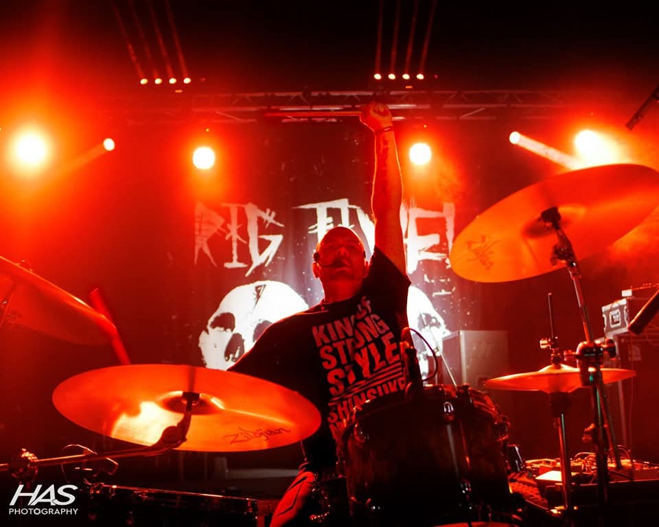 YOU'RE NEXT 👇

12/20 DAVENPORT, IA • Redstone Room
12/21 EAST LANSING, MI • Montie Haus 

12/26 LA CRESCENT, MN • Wieser Memorial Park Shelter
(10 Year Anniversary Setlist "Day After X-Mas" Show)
(LIMITED CAPACITY 👋 Get advance 🎟)

Photo by HasPhotography