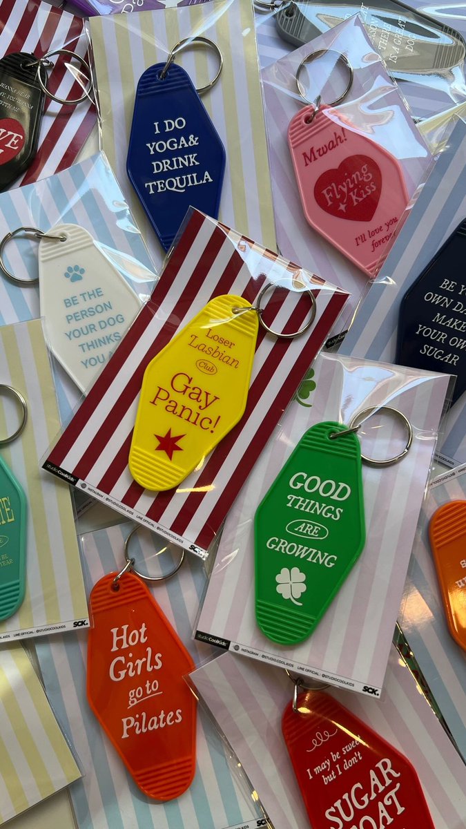 ⭐️ #YOLOARTFEST2024 ⭐️
🏠 - Booth A13-15 
📍 - Samyan Mitrtown 5th flr.
📆 - 7 DEC 2024