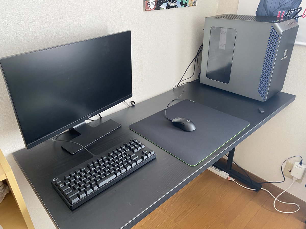 chabin_ow's tweet image. PC来た〜！！
なんか様になってる