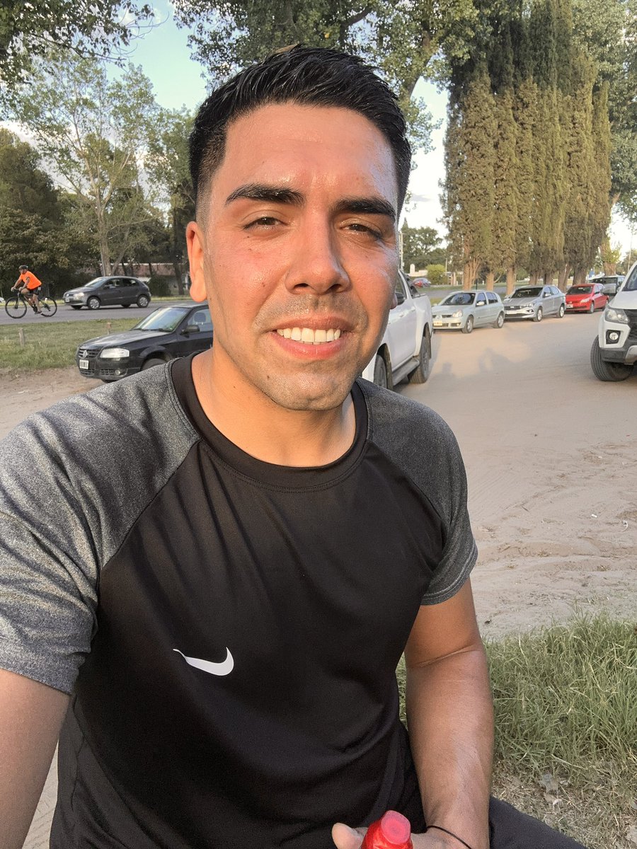 PituOlie's tweet photo. Todavía se pueden subir fotos por acá? 🤔 https://t.co/nuhMnqwaiV