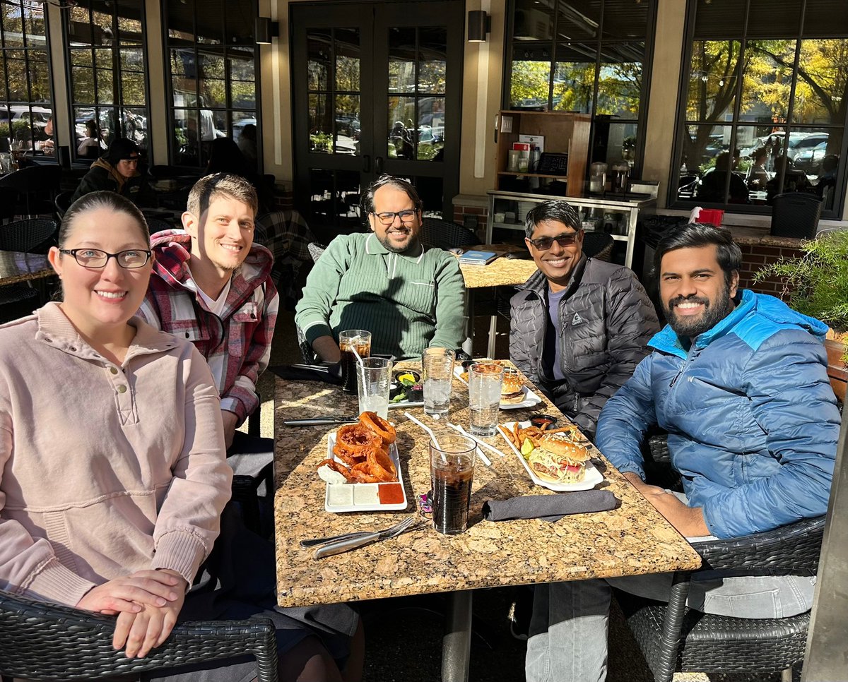 SardarLabIUI's tweet image. Sardar Group lunch to celebrate Dileep! He recently joined the lab as a Postdoctoral Researcher from Purdue University! Welcome to the Group! 🎉
