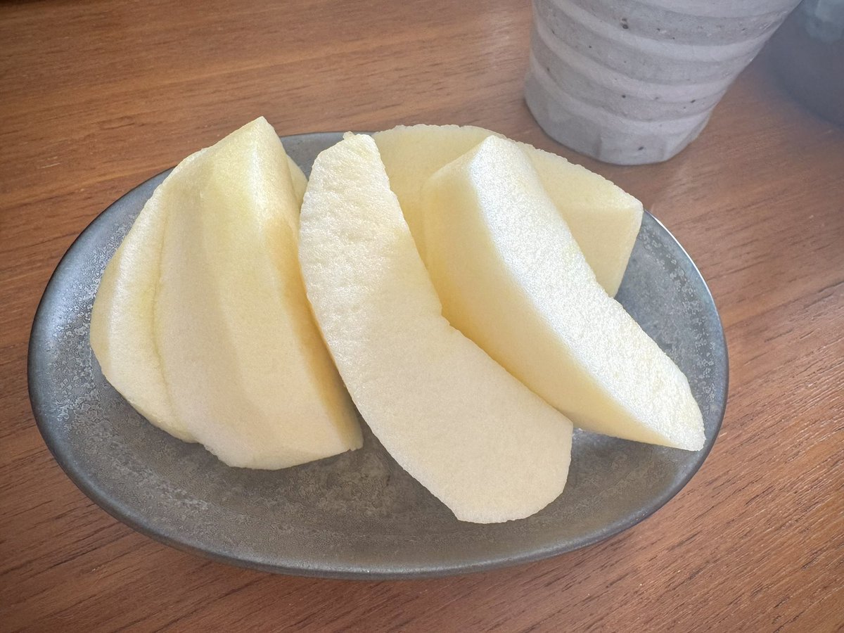 sayu27921698's tweet photo. りんごです🍎
新米です🍚✨

ドクターXの映画公開で昨日は
米倉涼子さんもテレ朝ジャック👀💕
難病や西田さんの死など…
大変だった気持ちを吐露していた分、
その後ドラマの再放送は感慨深かった。

正直、失敗しかしてない厚生労働省が
『医療安全推進週間』でコラボしたのは
違和感しかないが(笑) https://t.co/SW9LfNB77f
