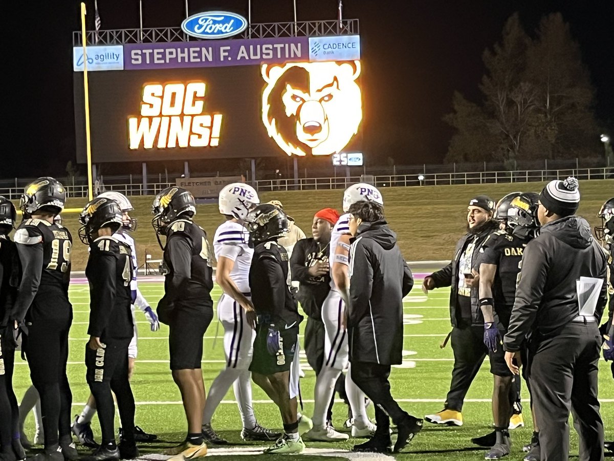 FINAL: South Oak Cliff 56, Port Neches-Groves 14

Absolute dominant performance by <a href="/SOCGoldenBearFB/">SOC Football</a> 

<a href="/SportsDayHS/">SportsDayHS</a>