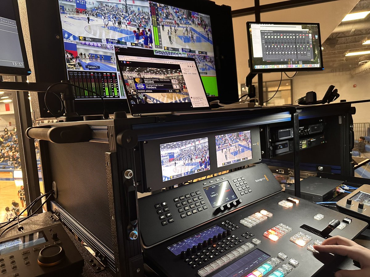 CHS LIVE tweet media