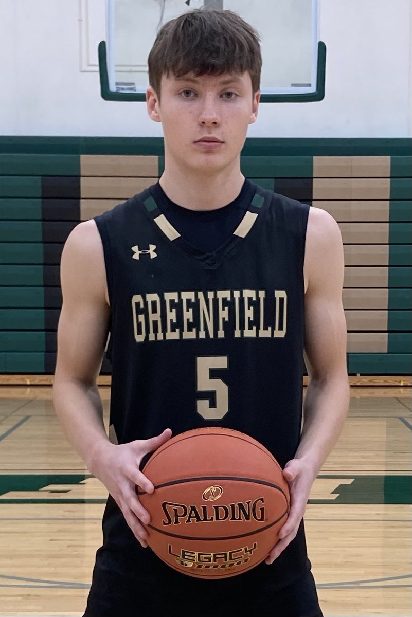 Hawks Win! We go on a 30-2 run in the second half to get a comeback W over Milwaukee Lutheran! 

<a href="/StieberPinter/">Mason Stieber Pinter</a> with 42 points in a (possible) school record scoring performance
Lucas O’Brien 🔨
<a href="/Abdullahi_Dah4/">Dahir Abdullahi</a> 23
<a href="/bradyn_seidler/">Bradyn Seidler</a> 7

#ProveIt #TeamJahari 

<a href="/WisBBYearbook/">Mark Miller</a> #wisbb