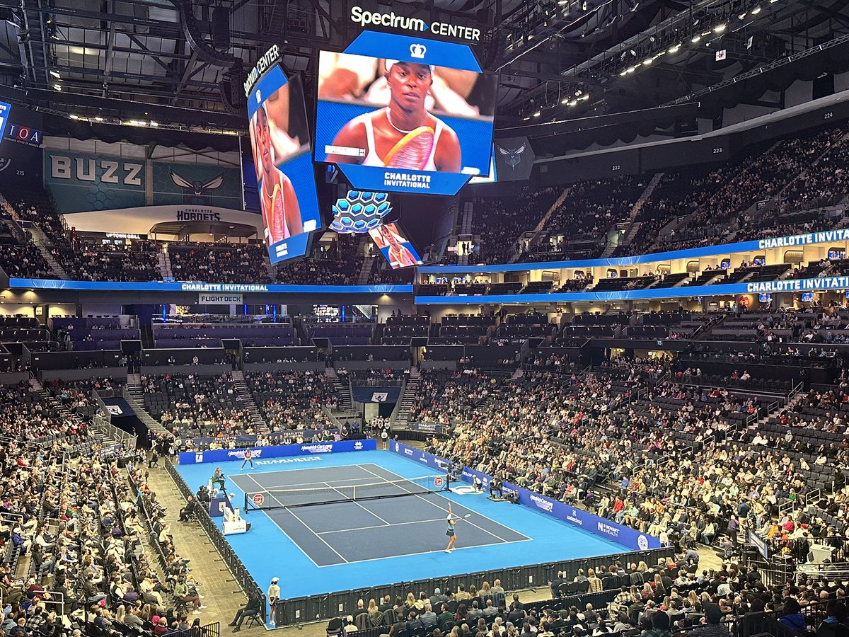 Hunt_Saenz's tweet photo. Such an incredible sight to see here inside Spectrum Center! Bravo to @CLTSports for putting on this #CharlotteInvitational

You can also watch it on TV64 &amp; Telemundo Charlotte! @wsoctv https://t.co/EaISx0tiNR