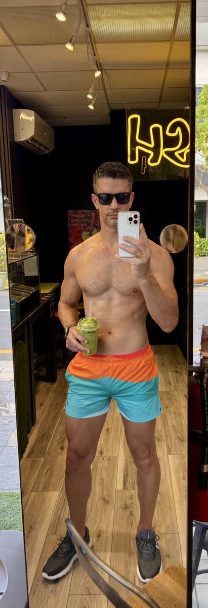 por ahí …

*swim shorts by <a href="/IkakosS/">Ikakos Swimwear</a>