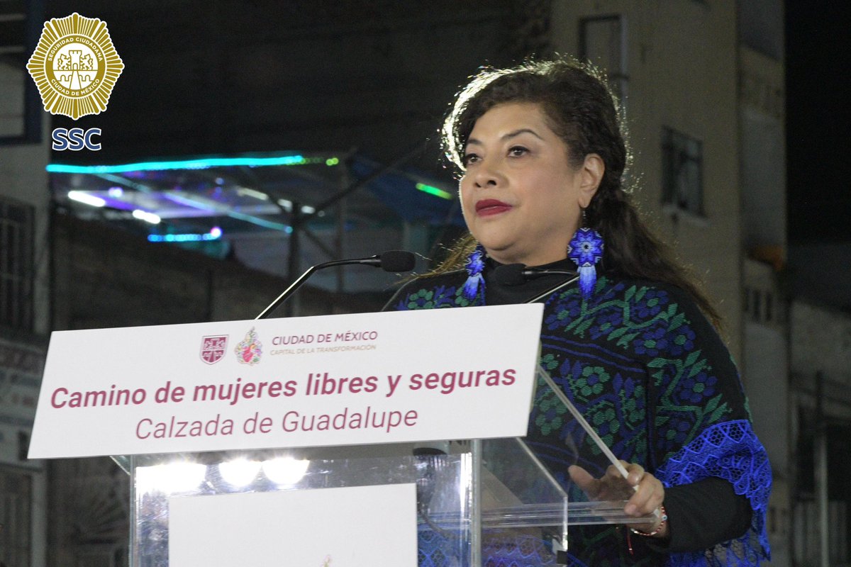 SSC_CDMX's tweet photo. El Secretario de Seguridad Ciudadana, @PabloVazC, acompañó a la #JefaDeGobierno, @ClaraBrugadaM, a la inauguración del primer #CaminoDeMujeresLibresYSeguras en Calzada de Guadalupe, el cual tiene una longitud de 4.85 kms. https://t.co/fKzYUJATKV