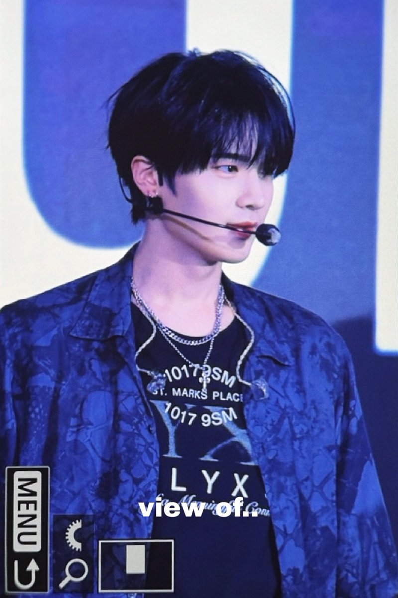 241206 pre

#지은호 #은호 #JiEunHo #상밍이
#루네이트 #LUN8 <a href="/LUN8_members/">LUN8</a>