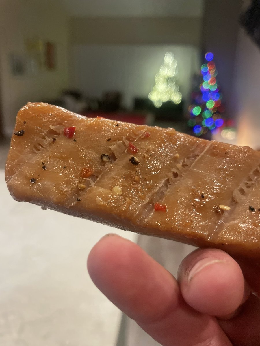 ChickHollerbach's tweet photo. @MaryTilesTexas Should of ate my smoked bluefin gun from #bisbees https://t.co/aykJnRtdOU