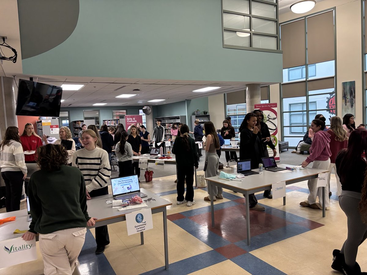 AllSaintsOCSB's tweet photo. Co-op students sharing their work experiences with our community at today’s fall fair.  #ThisIsASH #ExperientalLearing https://t.co/VLQYGCDjmB