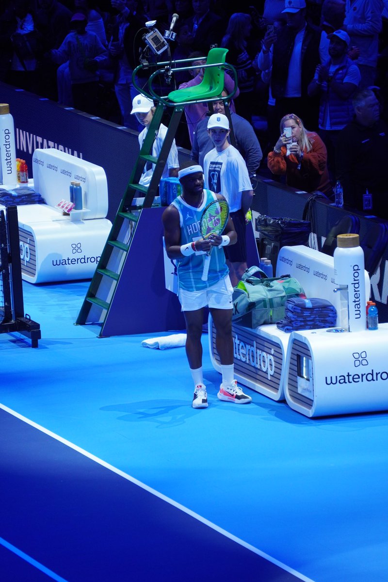 ashstro's tweet photo. Frances Tiafoe wearing a custom Hornets jersey for his match in tonight’s Charlotte Invitational!

#CharlotteInvitational | #HiveMentality  | @hornets https://t.co/JIxO512ErT