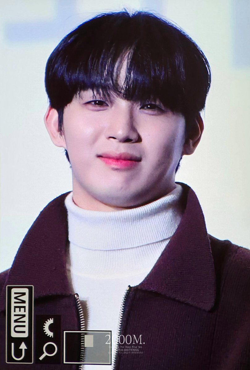 2000m_abyss's tweet photo. 241207 무대인사 pre
축하합니다🩵
#임현식 #현식 #비투비 #BTOB 
@BTOB_IMHYUNSIK https://t.co/oBepP37ypZ