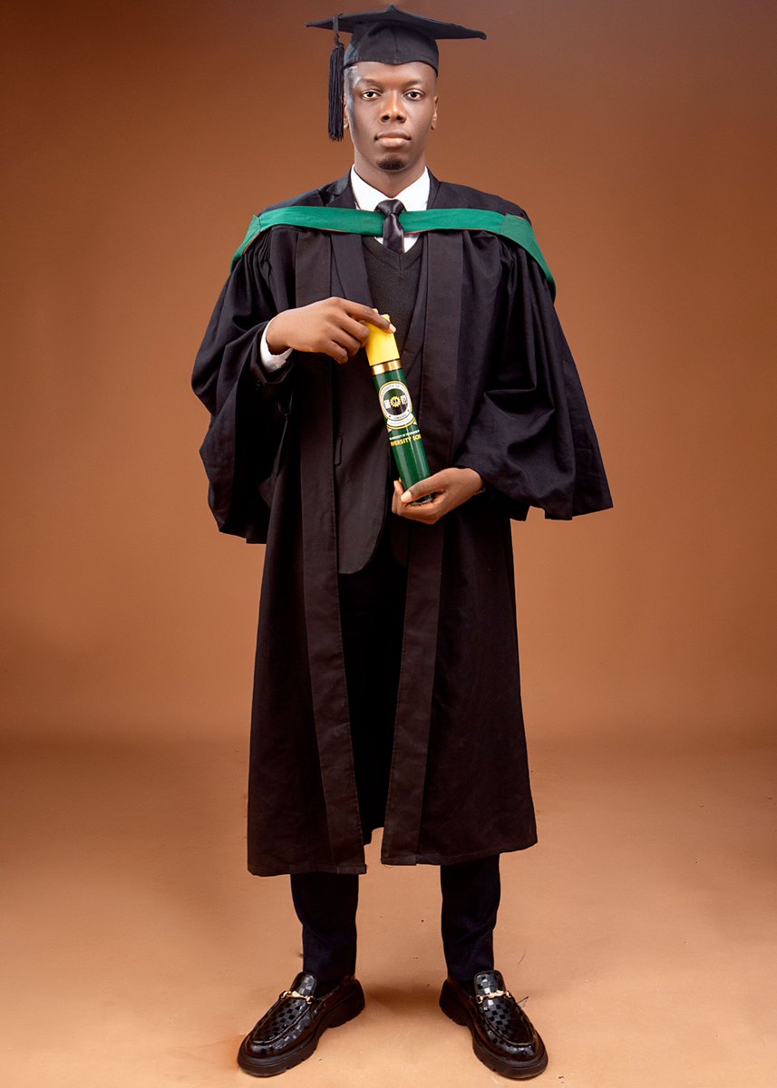 OghamKings's tweet photo. And just like that, itโs official! ๐
This milestone isnโt just about the certificateโitโs about the lessons, friendships, and growth along the way.
Grateful to God, my family, and everyone who cheered me on. I came, I saw, I conquered!
#BTechBagged #GraduateVibes https://t.co/9XoZFfxln9