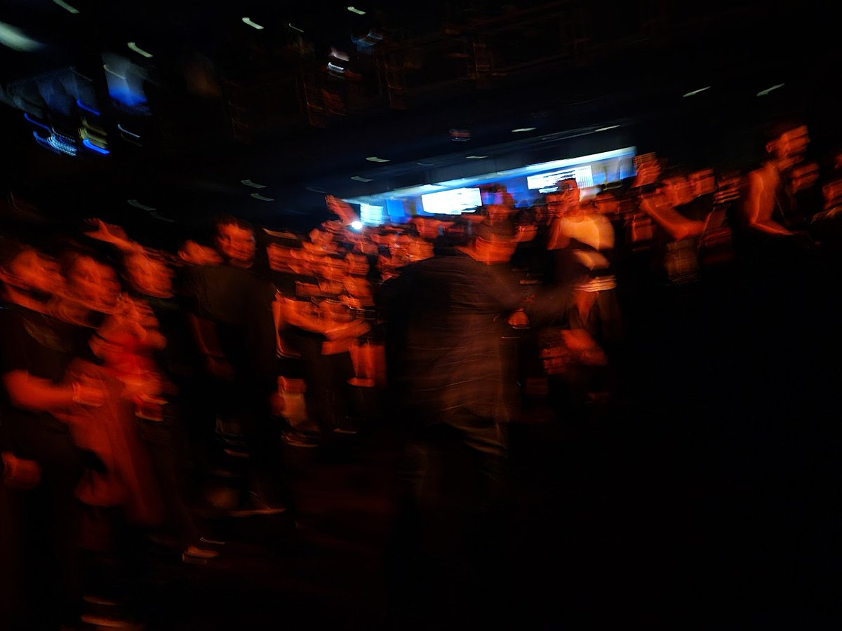 empty 🇺🇦 tweet media