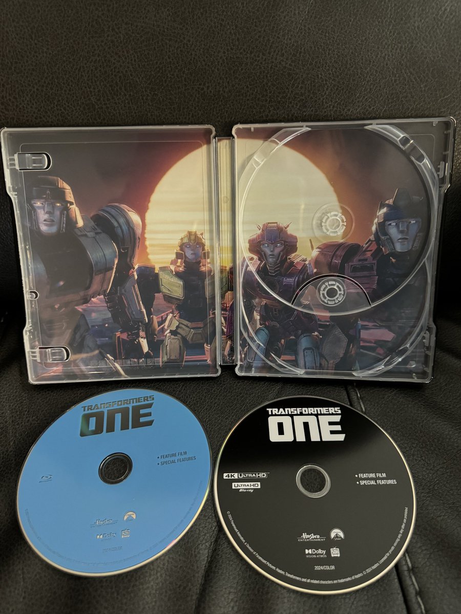 Reject_Filmz's tweet photo. Over from @ParamountPics Transformers One 4K Steelbook releasing on 12/17/24

#Transformers #TransformersOne #PhysicalMedia #4k #steelbook https://t.co/6sUlqu0Y0p