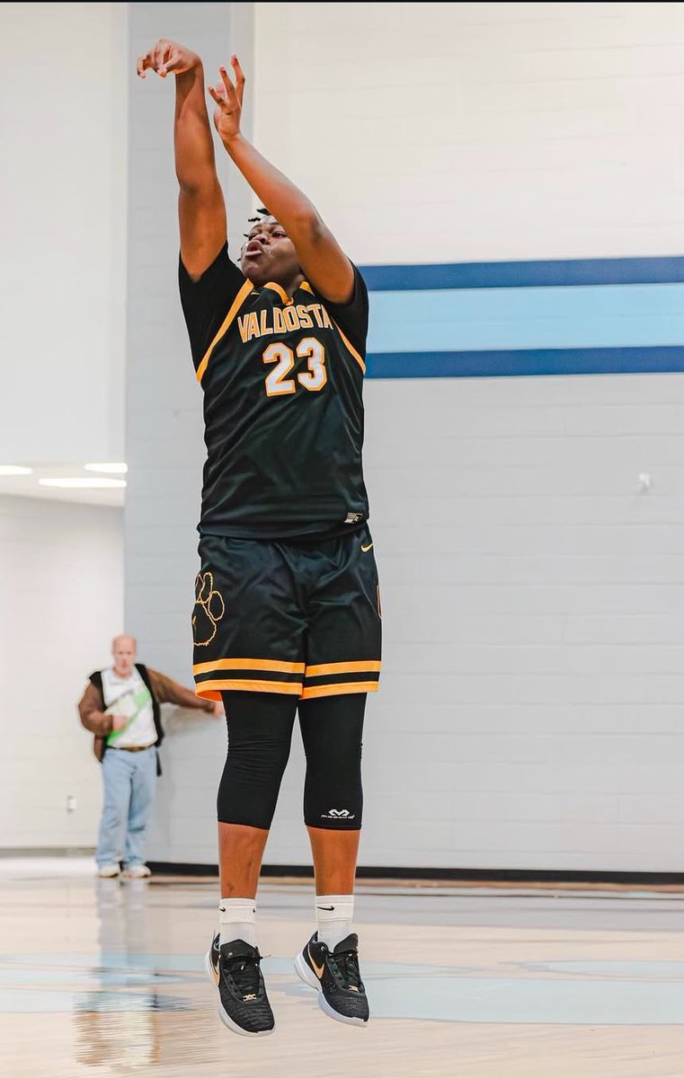 James Lee (@coachleevhs) on Twitter photo Cats with a great overall team effort tonight in a 76-52 win versus a very gritty Worth Co. Squad. Congrats to Brandon Brown on a career night!
B. Brown- 33pts (6/7 3pt), 8rebs
J. Williams-16pts, 11ast, 5rebs
B. Deas-14pts, 3ast
<a href="/Jarrett_PRO/">Jarrett PRO</a> <a href="/TheWelchyReport/">Welchy Report</a> <a href="/chriscamsports/">Chris Cameron</a> Cats with a great overall team effort tonight in a 76-52 win versus a very gritty Worth Co. Squad. Congrats to Brandon Brown on a career night!
B. Brown- 33pts (6/7 3pt), 8rebs
J. Williams-16pts, 11ast, 5rebs
B. Deas-14pts, 3ast
<a href="/Jarrett_PRO/">Jarrett PRO</a> <a href="/TheWelchyReport/">Welchy Report</a> <a href="/chriscamsports/">Chris Cameron</a>