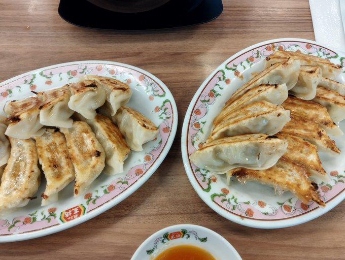 お昼は友人と久しぶりの中華でごんす🍜🍚(‾・ω・‾)🏴 