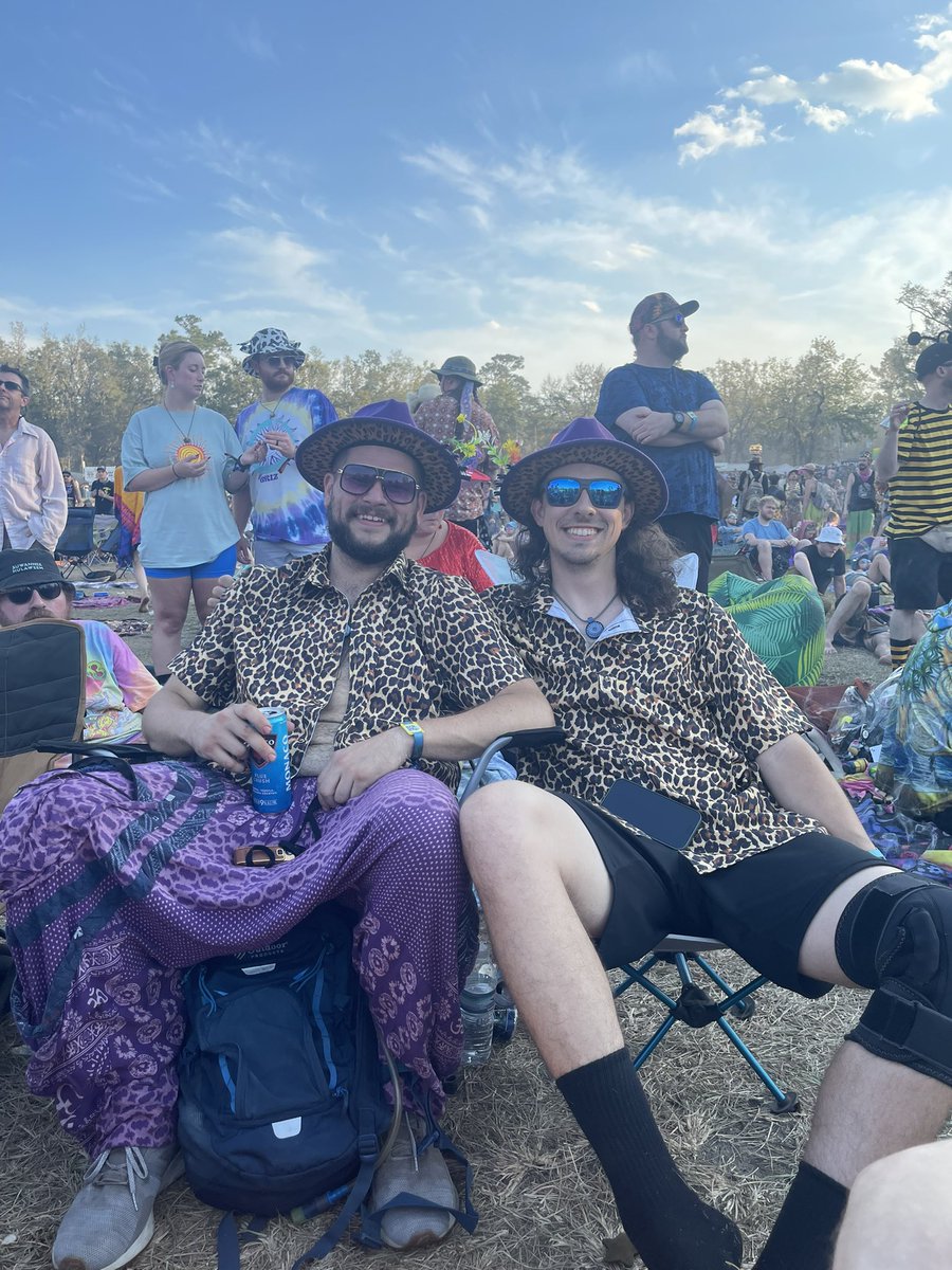 Pic 4 reference (we r both Menert)