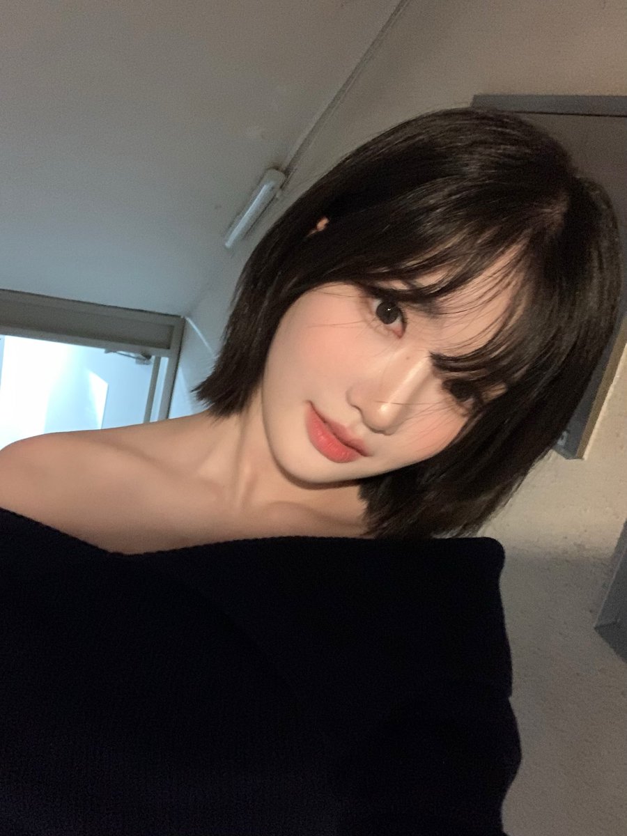 YooyeonGlobal's tweet photo. [241207] [6:50PM] 🐰💌 

#トリプルS #트리플에스 
#김유연 #YooYeon #ユヨン
#유연 #KimYooYeon #tripleS https://t.co/ukKVFHwP9n