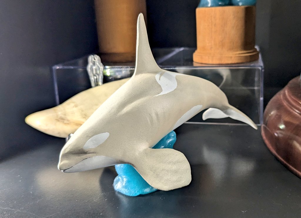 praiseorcas's tweet photo. 白シャチを作りました。

原材料：スカルピー、エポキシパテ https://t.co/LpshpxU93C