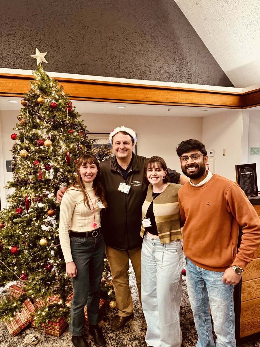 Christmas season is officially here! A quick pic with my PhD advisor and two of my amazing lab mates!! ❄️⛄️🎄

This was the annual <a href="/ucsdbe/">UC San Diego Bioengineering</a> holiday celebration! 

<a href="/UCSDJacobs/">UCSD Engineering</a> 
#gradschool #holidays #Christmas